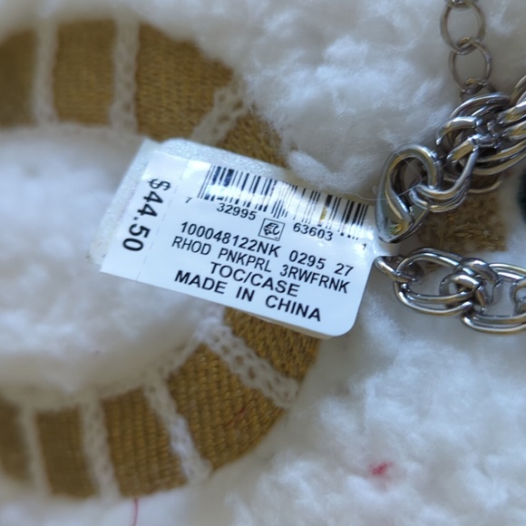 NWT Macy's Choker-Style Necklace - Picture 2 of 5